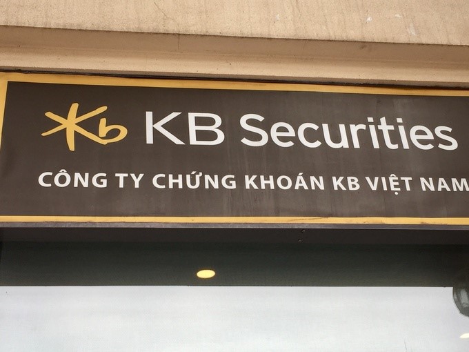 Chứng khoán KB Việt Nam bị phạt 80 triệu đồng do vi phạm trong lĩnh vực chứng khoán
